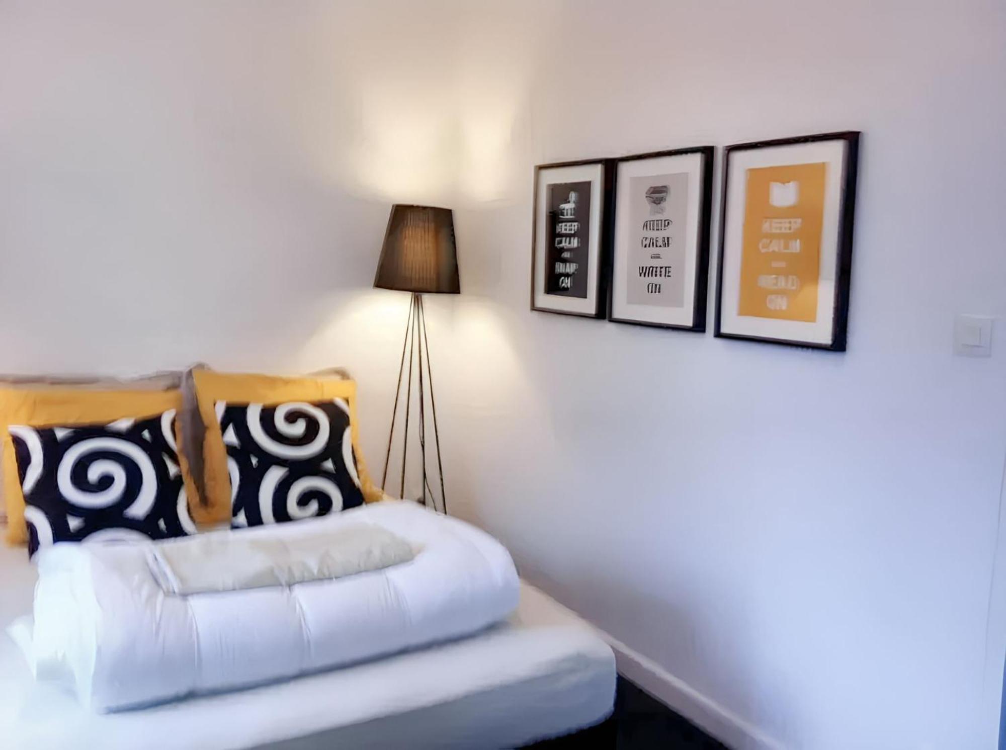 Appartement Moderne A Granville 55 M² Vue Sur Mer エクステリア 写真
