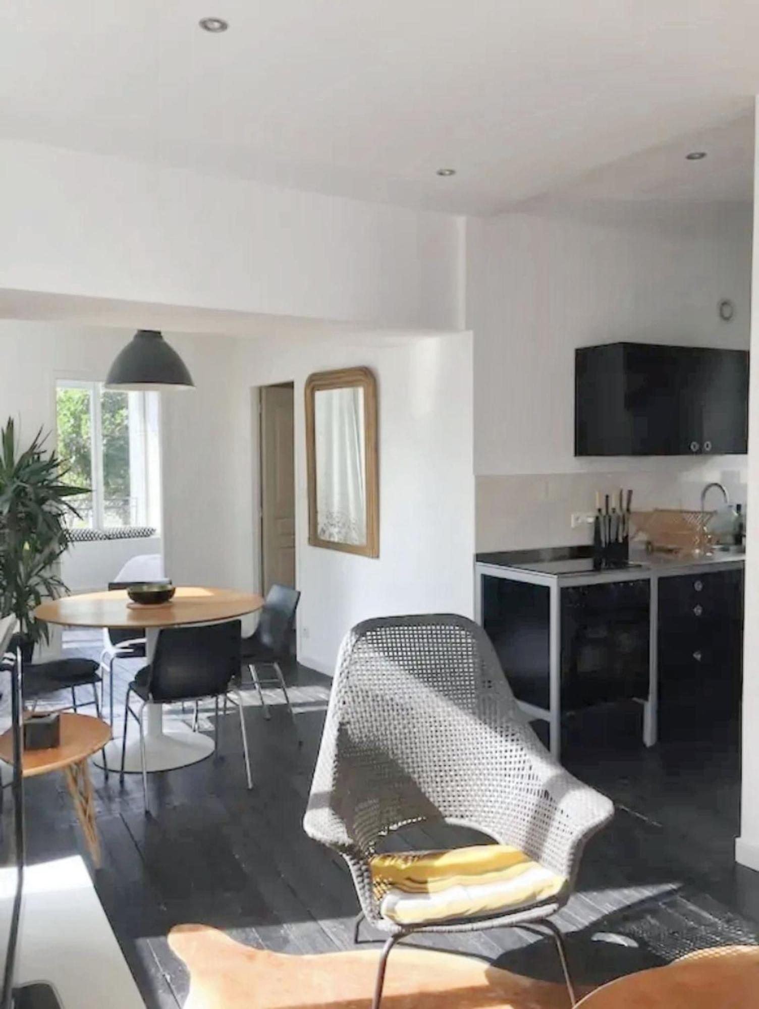 Appartement Moderne A Granville 55 M² Vue Sur Mer エクステリア 写真